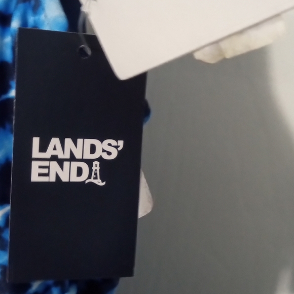 NWT Lands End one piece swim suit. XS - Picture 2 of 4